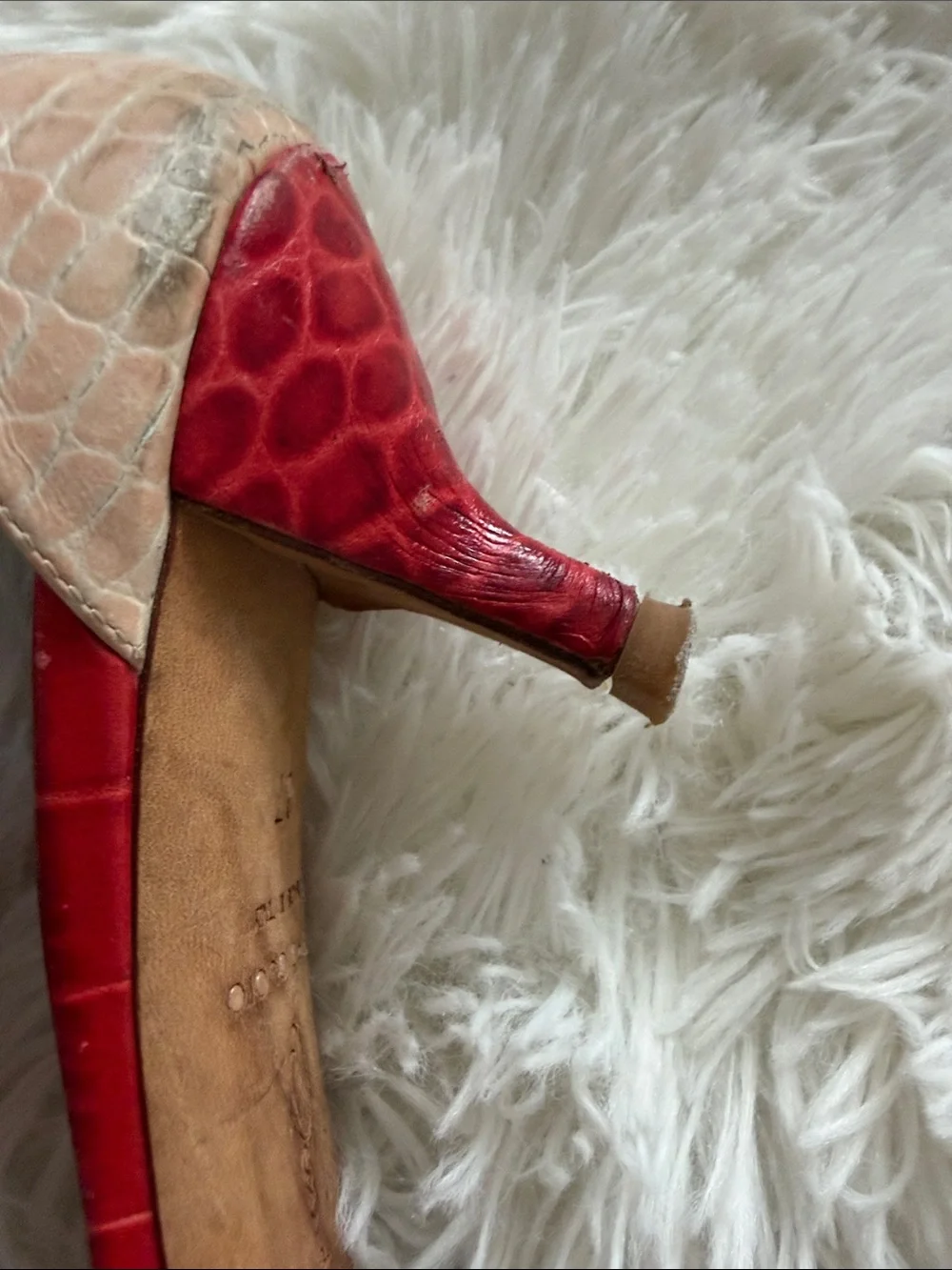 Oscar de la Renta Red, Gold and Tan Chain-Trim Sandals